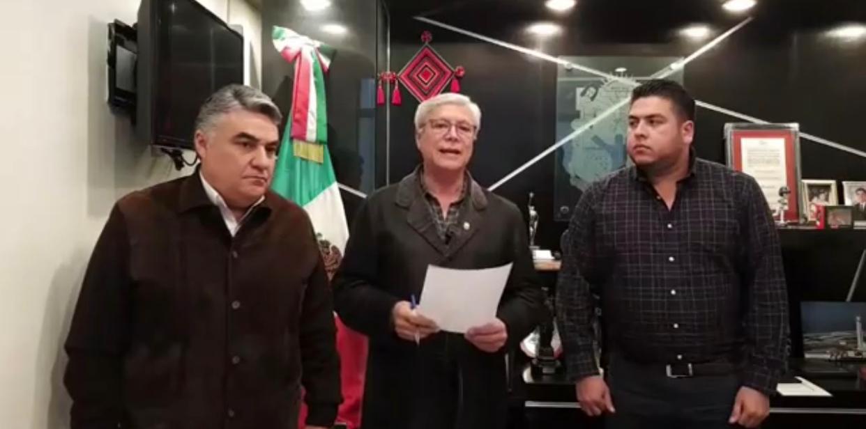 Gobernador le jala la oreja a sus funcionarios #Video ?????????