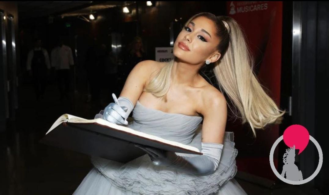 Ariana Grande se casó en secreto.