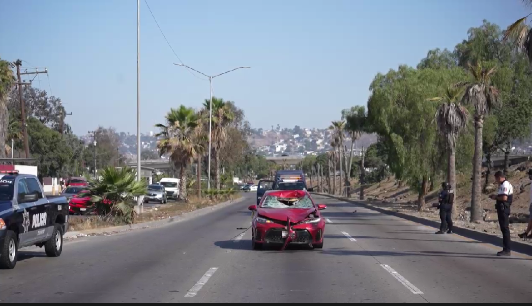 Hombre muere atropellado sobre Vía Rápida Poniente