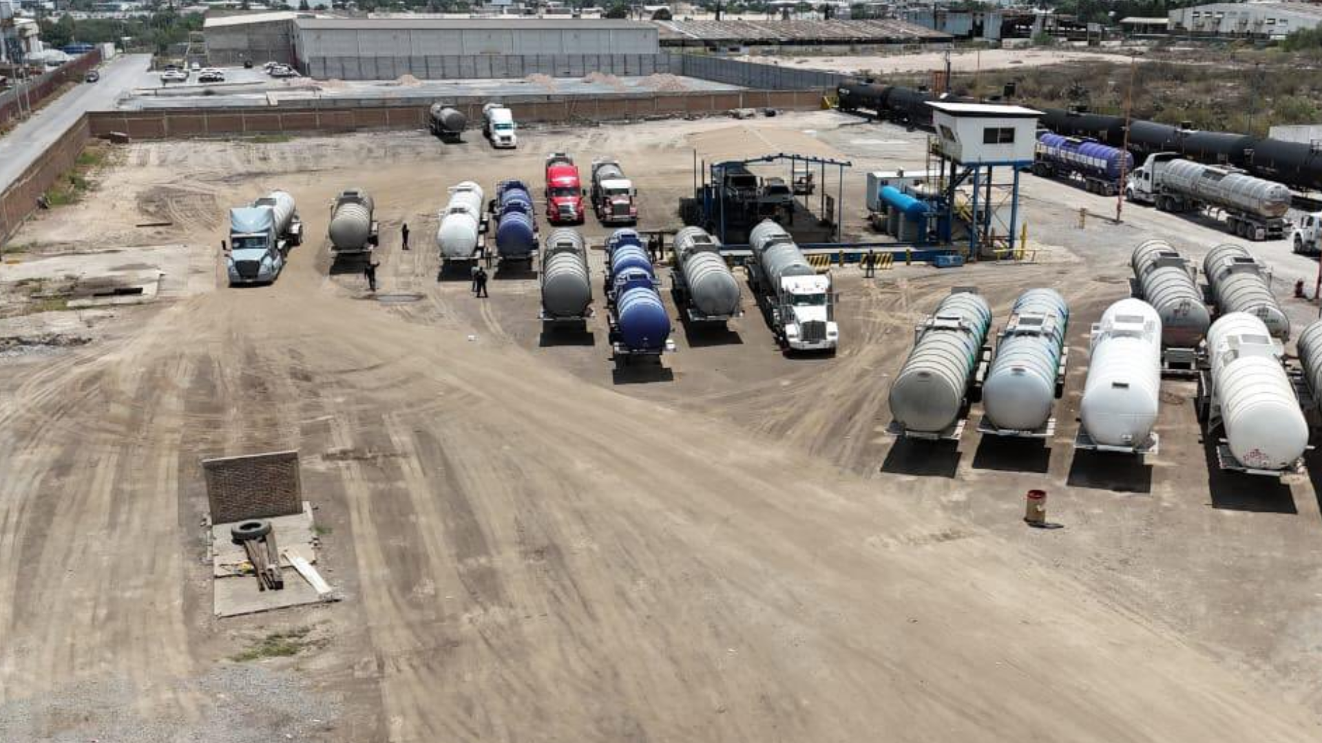 Aseguran 2 millones de litros de hidrocarburo y detienen a 11 personas en Saltillo: Omar García Harfuch