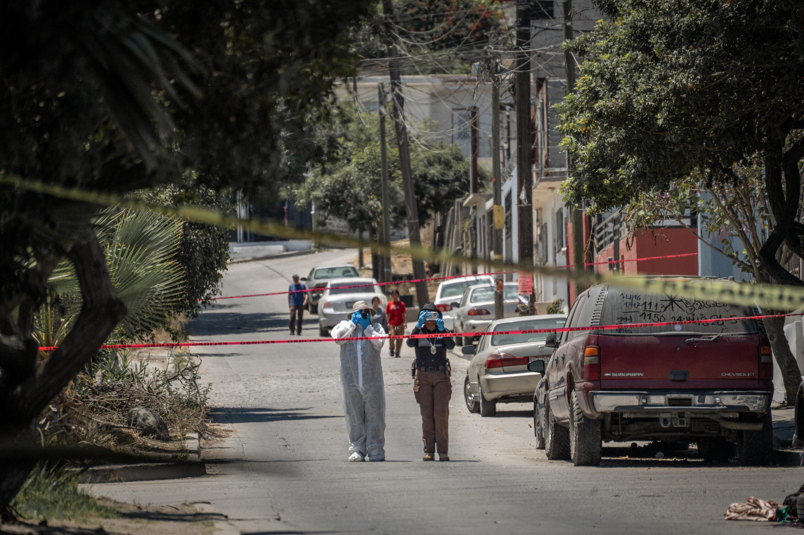 Mecánico es asesinado en El Tecolote; vecinos detienen a uno de los responsables