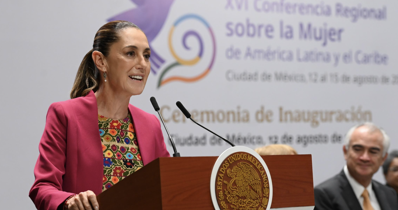 Sheinbaum inaugura la XVI Conferencia sobre la Mujer de América Latina y el Caribe.