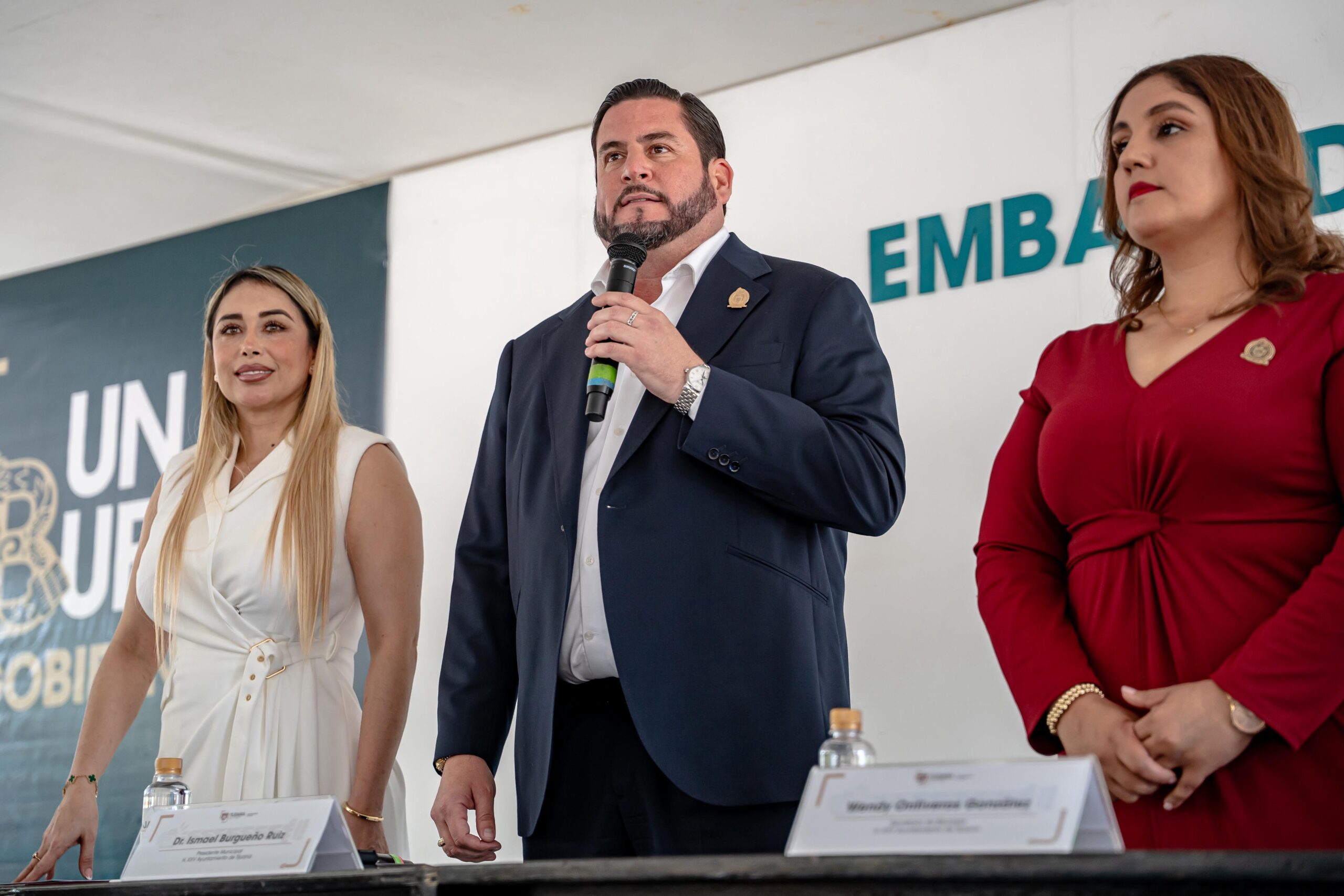 Toman protesta 300 mujeres como Embajadoras de la Salud en Tijuana