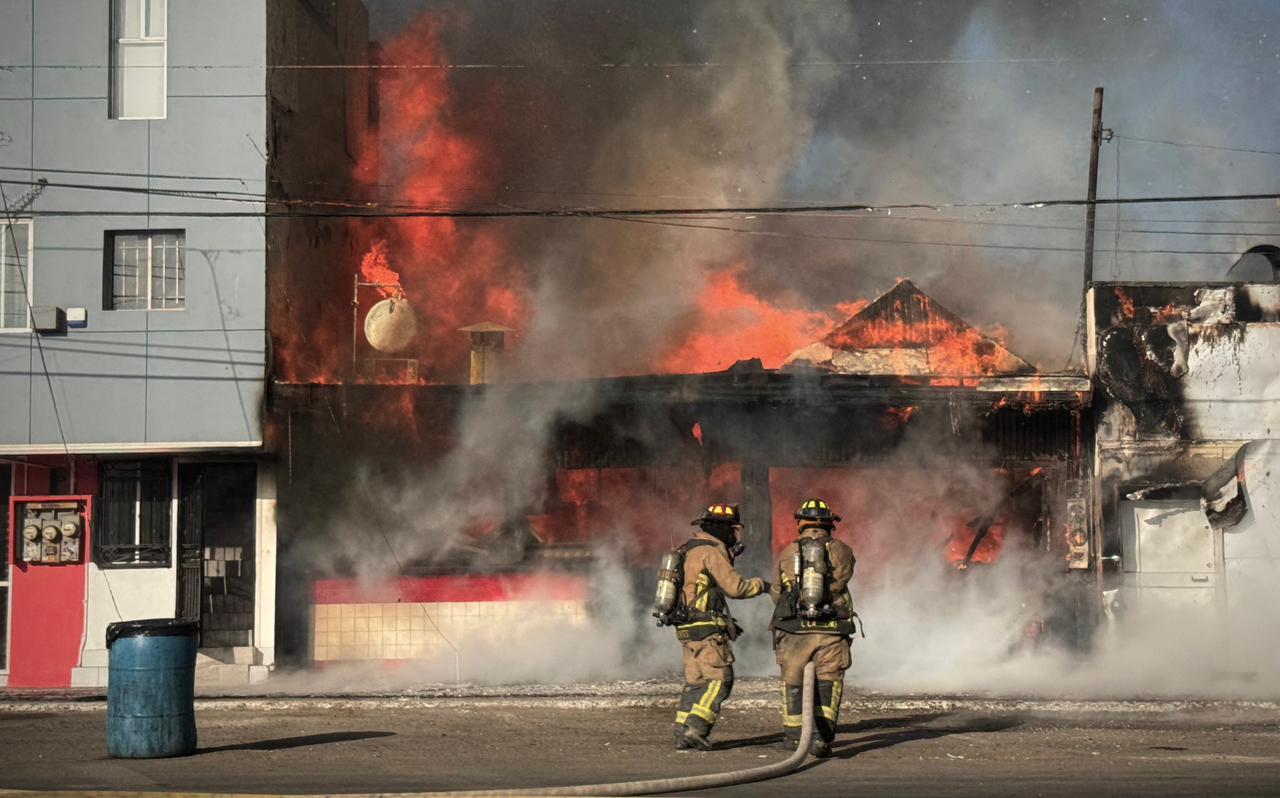 Se Incendia Restaurante El Barco en Playas de Tijuana