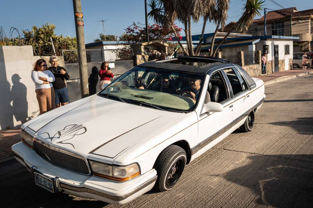 Realizan car show al estilo “cholo chicano” en la colonia Lázaro Cárdenas