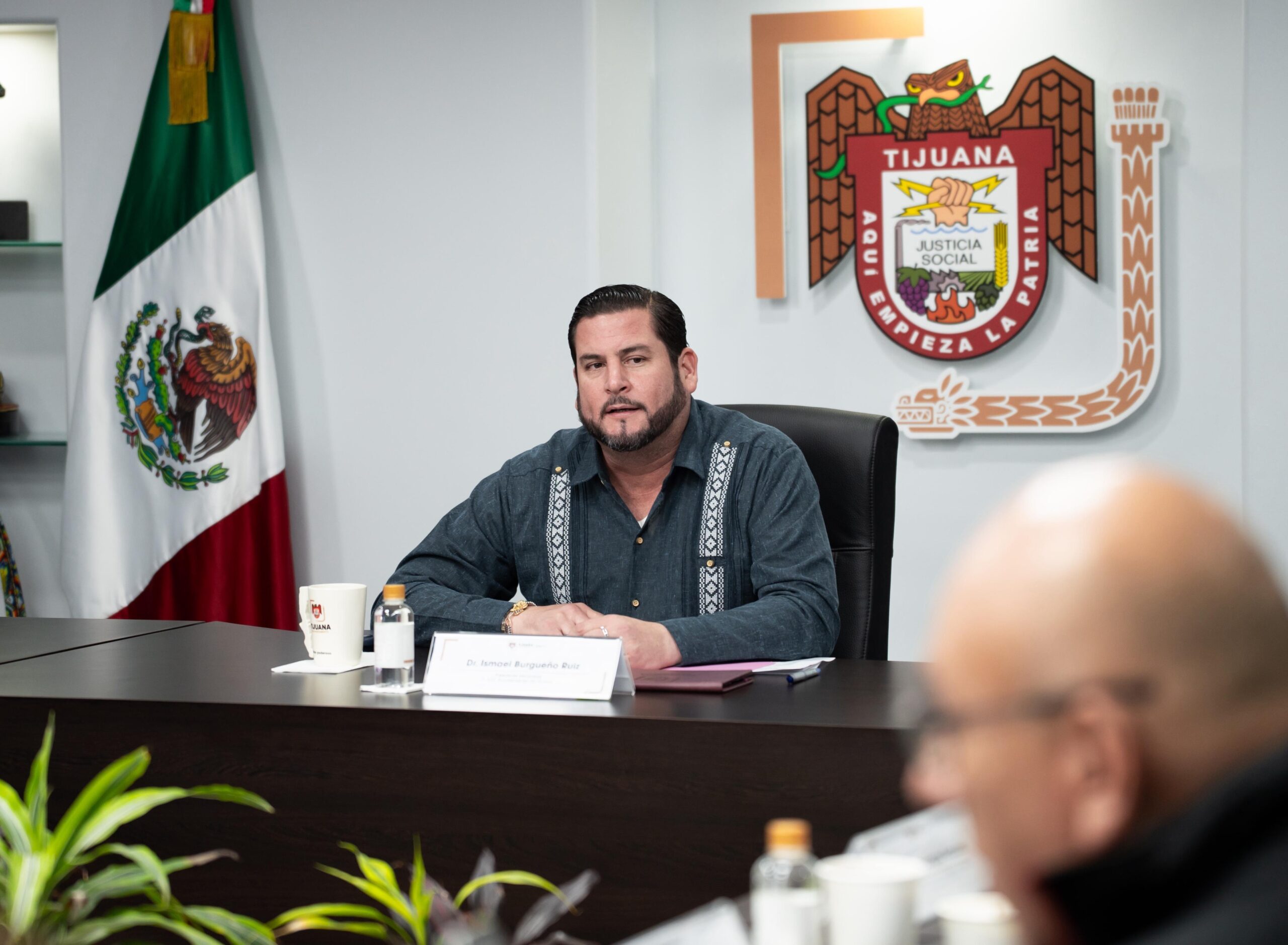 Preside Ismael Burgueño sesión extraordinaria del Consejo Municipal de Protección Civil