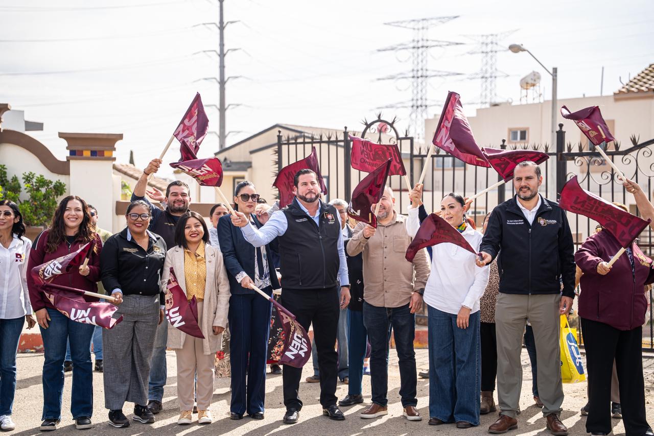 Epstein en correos electrónicos mencionaba al presidente de los Estados Unidos: “pasó horas en su casa con Trump”