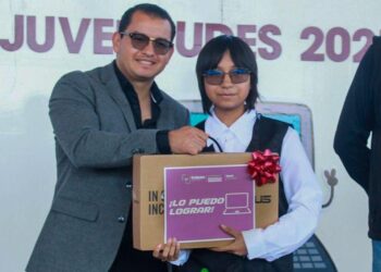 Entrega Gobierno Municipal 200 computadoras a estudiantes a través del programa ‘Lo Puedo Lograr’