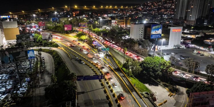 Da Ismael Burgueño banderazo de inicio de operaciones del nuevo carril Sentri