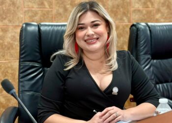 Dip. Michelle Tejada busca garantizar asientos preferentes a estudiantes con discapacidad visual