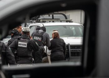 Unidad de la Guardia Nacional atropella a mujer en la colonia Empleados Federales