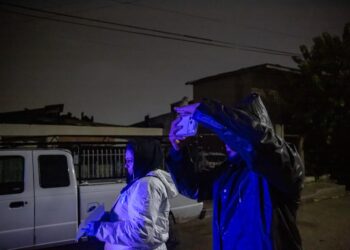 Hombre es localizado sin vida en Lomas del Porvenir; una mujer resulta herida por arma de fuego