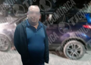 Aseguran pistola a conductor que afirmó usarla “para su protección”