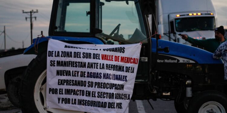 Nuevo bloqueo en Baja California: agricultores cierran carretera a San Felipe