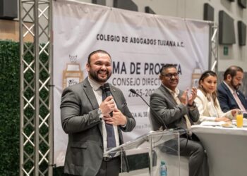 Rinde protesta el Consejo Directivo 2025-2027 del Colegio de Abogados de Tijuana