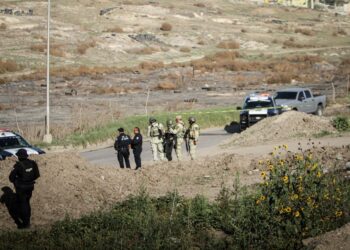 Un policía ileso y dos detenidos deja ataque en Ojo de Agua