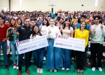 ENTREGA GOBIERNO DE MARINA DEL PILAR MÁS DE 18 MILLONES DE PESOS EN BECAS JOBEC