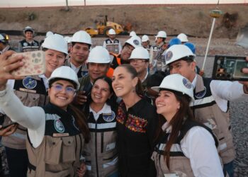 “VAMOS A CUMPLIR”: PRESIDENTA CLAUDIA SHEINBAUM SUPERVISA AVANCE DEL 8% EN LA CONSTRUCCIÓN DEL TREN MÉXICO-QUERÉTARO; BENEFICIARÁ A 10 MILLONES DE PASAJEROS AL AÑO