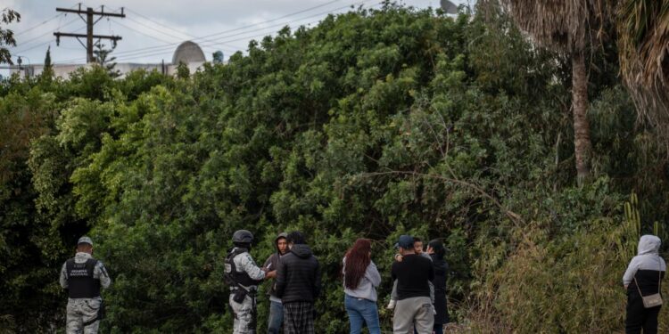 Bomberos recuperan cuerpo en canal pluvial de la colonia Las Américas