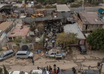 Dos personas fallecen calcinados tras incendio en vivienda de La Morita I
