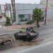 Abandonan auto tras chocar en la Vía Rápida en Tijuana