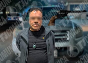 Cae ratón en Tijuana; robaba pertenencias a punta de cristalazos