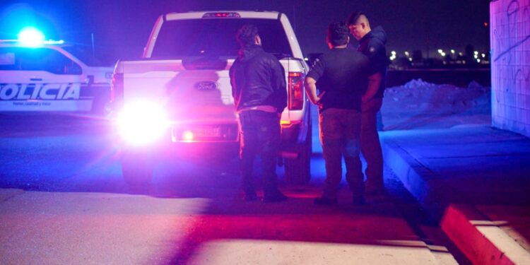 Asesinan a dos jóvenes en Valle de Puebla, en Mexicali