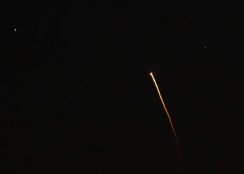 Reingreso de cápsula espacial de SpaceX es visible desde Tijuana