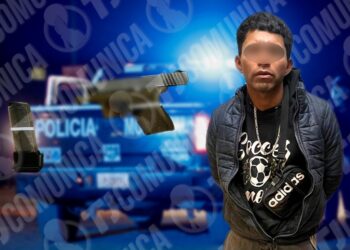 Municipal de Tijuana atora a sujeto con pistola en Lomas del Matamoros
