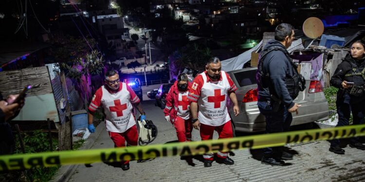 Dos hombres sin vida y un lesionado tras ataque armado en Camino Verde