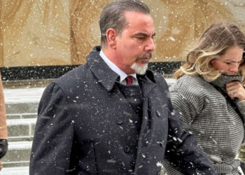 Condenan a cinco años de prisión a exagente de la DEA por corrupción en Buffalo