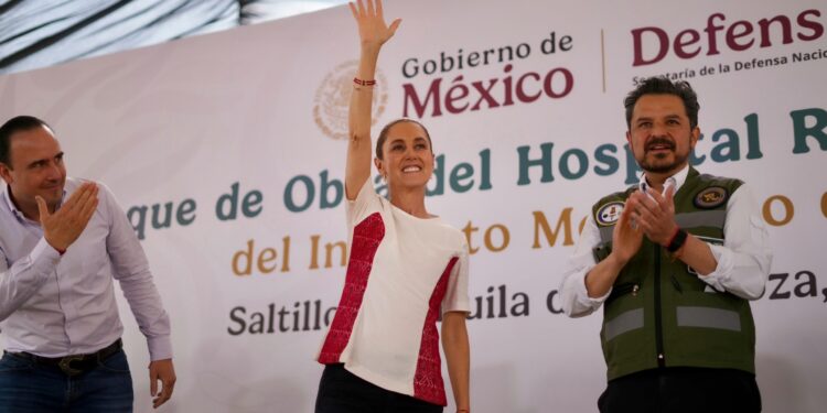 PRESIDENTA CLAUDIA SHEINBAUM DA BANDERAZO DE INICIO DE OBRA DEL HOSPITAL REGIONAL DE ESPECIALIDADES DE SALTILLO; TENDRÁ 560 CAMAS Y BENEFICIARÁ A 2.5 MILLONES DE DERECHOHABIENTES