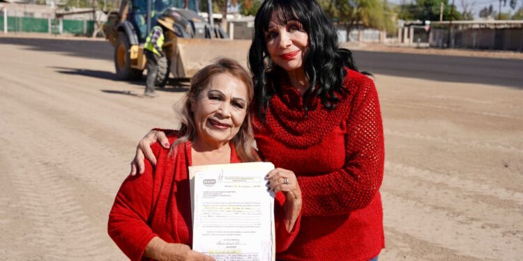 NORMA BUSTAMANTE SUPERVISA OBRA DEPORTIVA EN VALLE DEL ÁLAMO