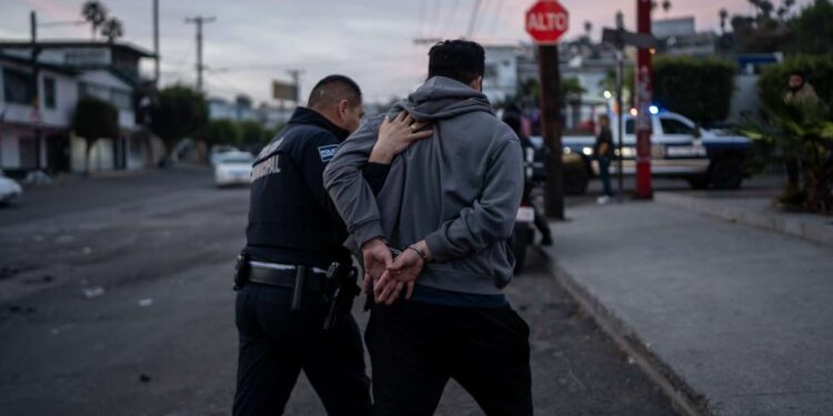 Aparatoso choque en Zona Centro; hay un detenido