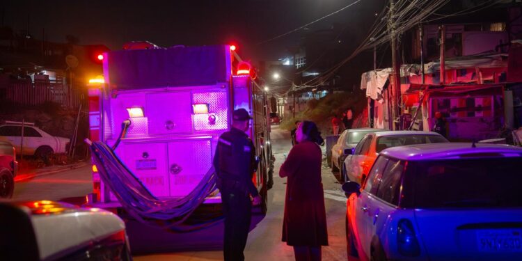 Conductor es asesinado a balazos y termina impactado contra iglesia en la colonia Reforma