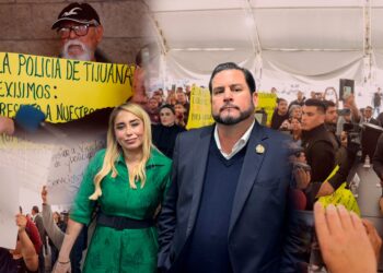 Policías retirados se manifiestan en evento público de Ismael Burgueño; exigen trato digno