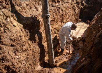 Cierre parcial del suministro en el Acueducto de Flujo Inverso