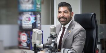 Pide Armando Ayala reforzar mantenimiento carretero en BC