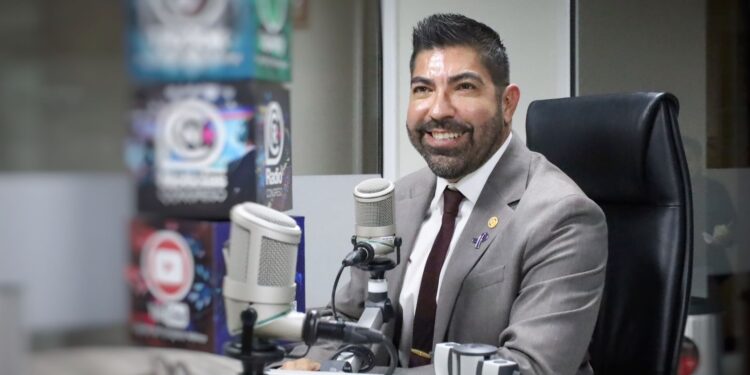 Pide Armando Ayala reforzar mantenimiento carretero en BC