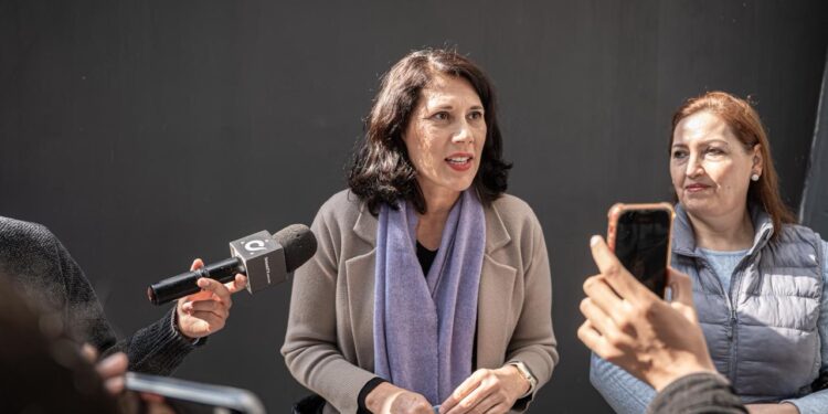 Denuncian ante la FGE, daños en casas por construcción de edificio en La Cacho