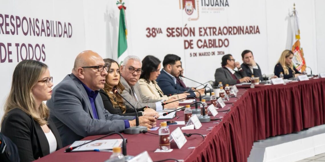 Viudas, hijos y familiares de policías y bomberos caídos de Tijuana tendrán acceso a servicios de salud