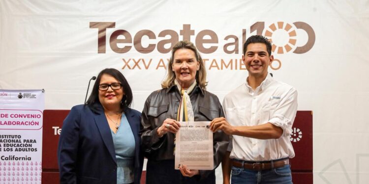 DIF e INEA suman esfuerzos para combatir el rezago educativo en Tecate