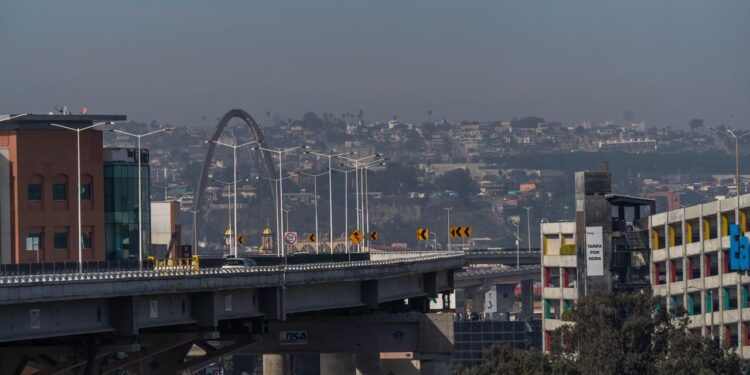 Abren la circulación vial en el segundo tramo del viaducto elevado en Tijuana; promete reducir el trayecto hasta 10 minutos