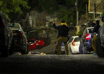 Hombre es asesinado en la colonia Camino Verde