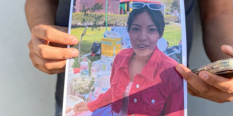 Familia denuncia desaparición de adolescente de 15 años en Lomas Verdes