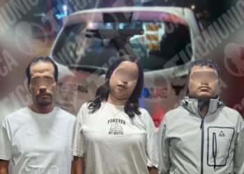 Detienen a tres con arma y uno tenía orden por homicidio en Tijuana