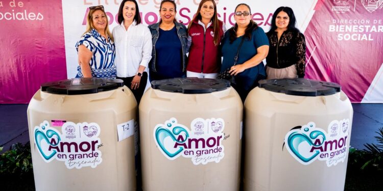 Genera Gobierno de Claudia Agatón bienestar a familias con apoyos de mejoramiento de vivienda