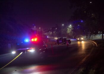 Hombre pierde la vida tras ser atropellado en el libramiento Rosas Magallón