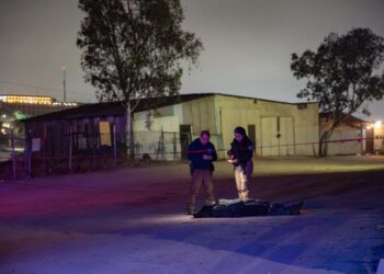 Localizan cuerpo maniatado en Loma Bonita