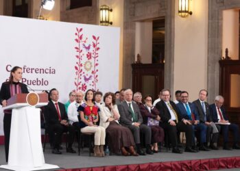 PRESIDENTA CLAUDIA SHEINBAUM PRESENTA COMITÉ DE CIENTÍFICOS Y ESPECIALISTAS QUE ANALIZARÁN LA EXPLOTACIÓN DE GAS NATURAL NO CONVENCIONAL PARA FORTALECER LA SOBERANÍA ENERGÉTICA